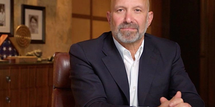 EU afirma que vendió mil “visados dorados” en un día por 5 mil mdd