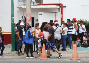 EE UU cierra centros para procesar migrantes en la frontera con México debido al poco flujo