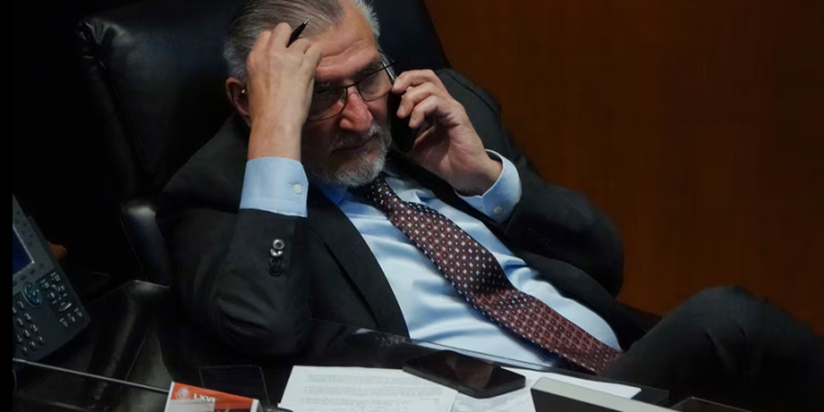 Las horas más bajas de Adán Augusto López