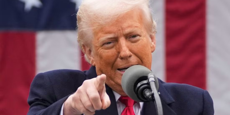 Trump amenaza a México con aranceles y sanciones hasta “que pague el agua que debe a Texas”; exige que cumpla con tratado