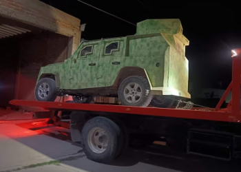 Aseguran vehículos blindados durante 3 operativos en Sonora; decomisan armas y distintas drogas