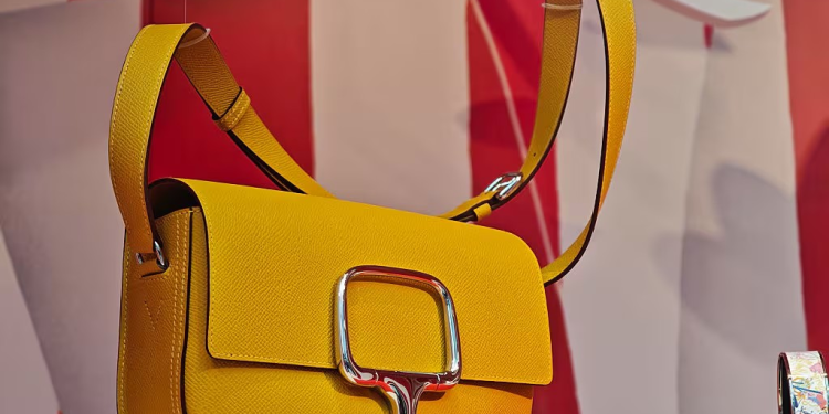 China desnuda a las marcas de lujo de Estados Unidos y revela cuánto cuestan realmente sus productos