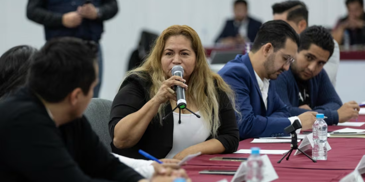 Ceci Flores reclama ausencia de CNDH en mesa de diálogo con Segob; madres buscadoras piden renuncia inmediata de titular de la CNB