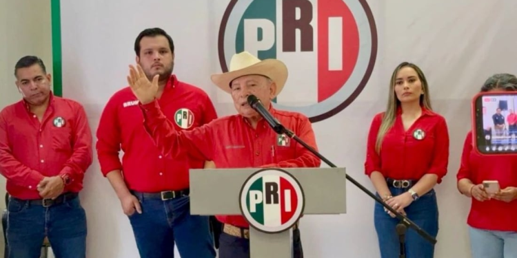 Remueven de cargo a Manuel Cavazos por dichos de la hermana de Cuauhtémoc; “no está muy violable”, dijo