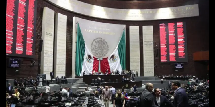 Diputados aprueban ley que crea la Agencia para Trenes