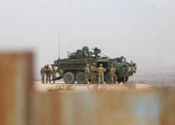 Trump ordena al Ejército de EU tomar el control de franja paralela a la frontera con México