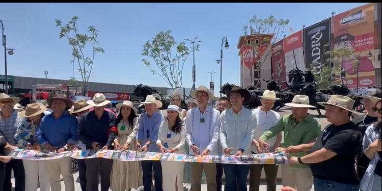 Impulsa Gobernador Durazo proyección nacional de Sonora en la Feria de San Marcos 2025