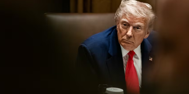 Trump excluye teléfonos, ordenadores y chips de los aranceles ‘recíprocos’