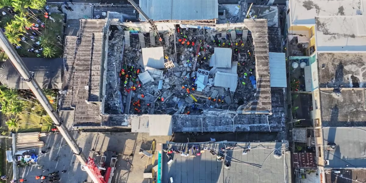 Al menos 44 muertos y 146 heridos al desplomarse el techo de una discoteca en Santo Domingo