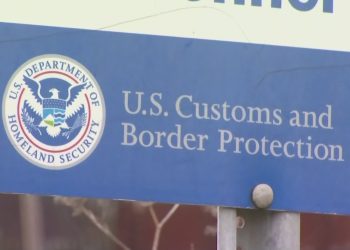 Madre guatemalteca busca audiencia para asilo en Tennessee luego de evadir una deportación en Arizona