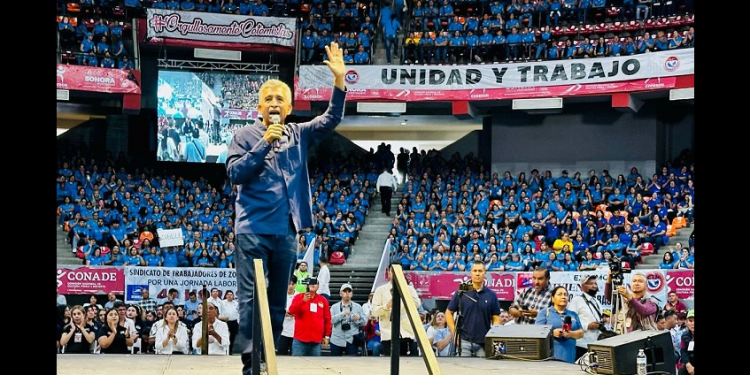 CTM conmemora Día del Trabajo en el CUM con 12 mil trabajadores