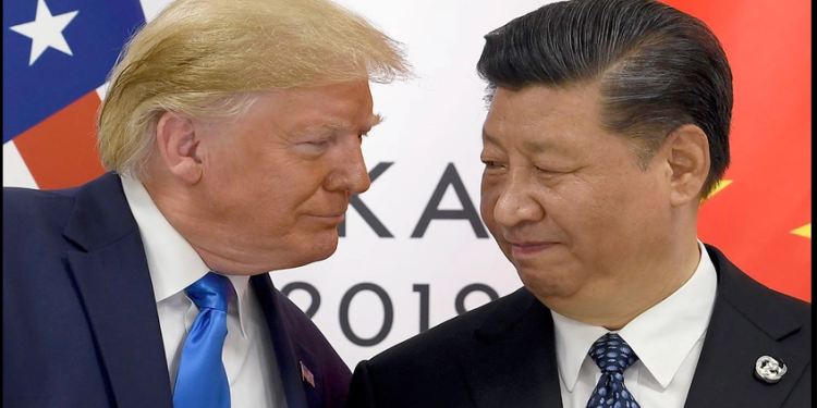 Trump sugiere que China dio primer paso para reunión sobre comercio