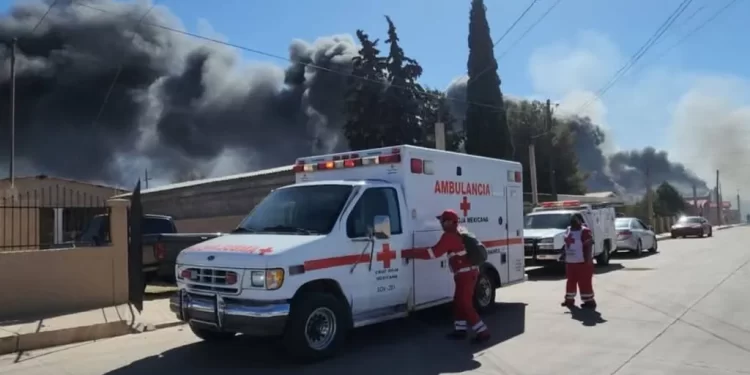 Explosión Consume Un Almacén y Varias Casas en Cananea