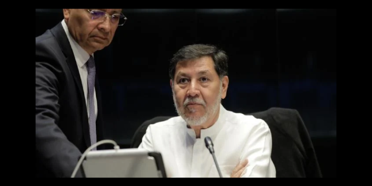 Fernández Noroña acusa a la derecha tras homicidio de colaboradores de Clara Brugada