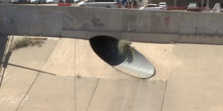 Policías se Extraviaron en Tuberías Persiguiendo a Presunto Ladrón en Hermosillo