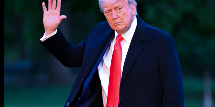 Trump amenaza ahora a la Unión Europea con aranceles del 50% desde el 1 de junio