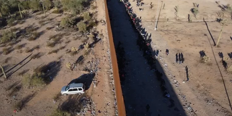 Crean en Sonora guía digital de albergues, comedores y servicios para migrantes