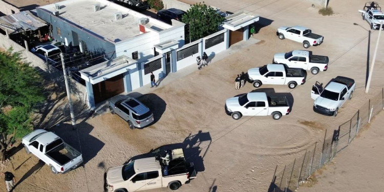 Cae estadounidense con cartuchos de varios calibres tras cateo en Sonora