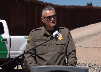 Patrulla Fronteriza advierte a migrantes procesos penales y deportación al sur de México; “No podrán intentarlo de nuevo”