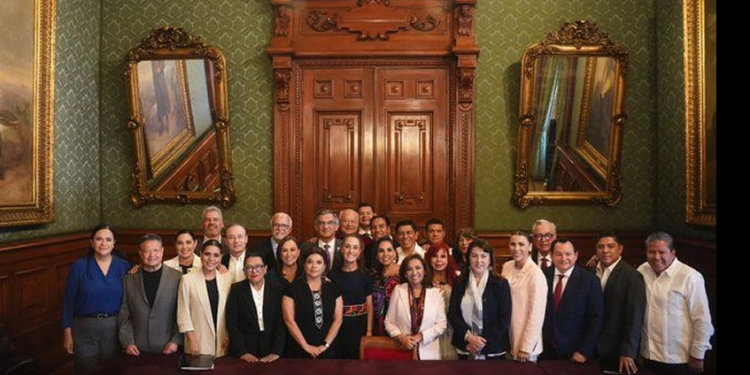 Preocupa a gobernadores morenistas retraso en abasto de medicinas de IMSS Bienestar
