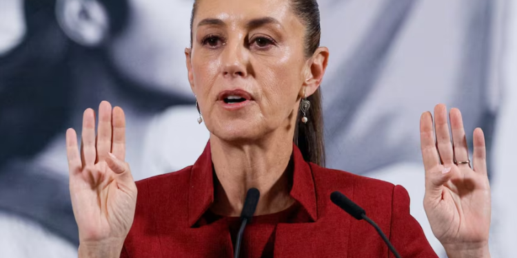 Sheinbaum habla con Trump: industria automotriz, acero y aluminio, los temas clave para mejorar balance comercial