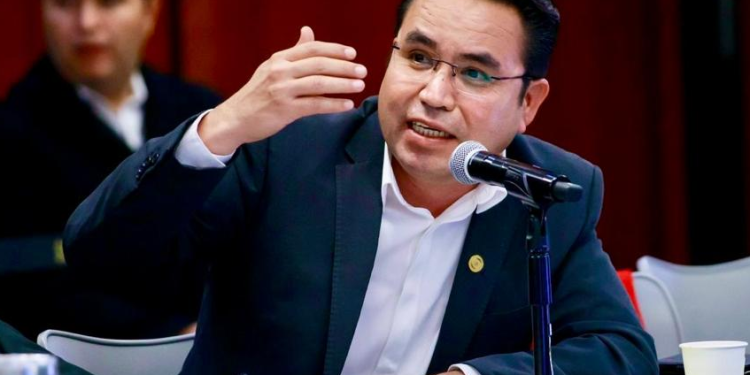 Los migrantes merecen respeto, no impuestos: Heriberto Aguilar