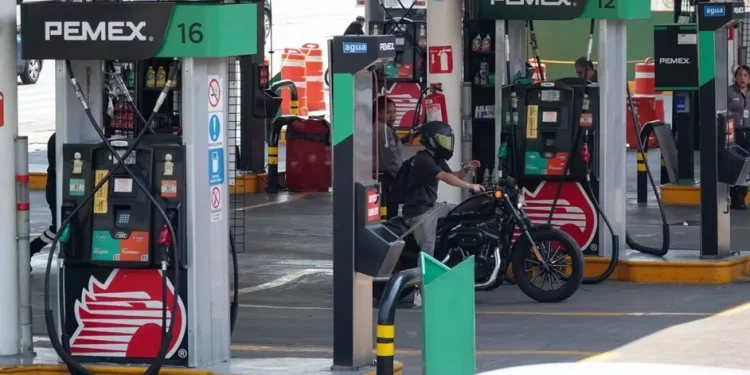 Huachicoleo: el robo de combustible que cuesta a Pemex 75 mil millones de pesos