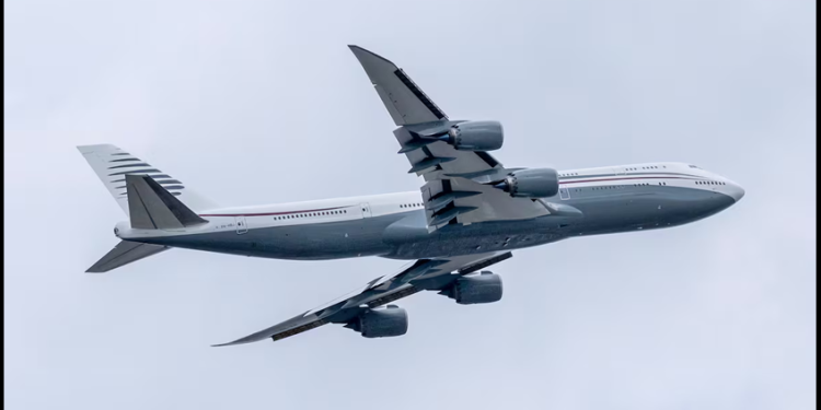 Trump prevé aceptar un Boeing regalo de Qatar y usarlo como ‘Air Force One’, según la prensa