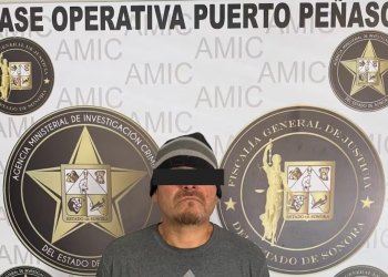 Detienen a hombre acusado de matar a un perrito con un martillo en Puerto Peñasco, está acusado de maltrato animal