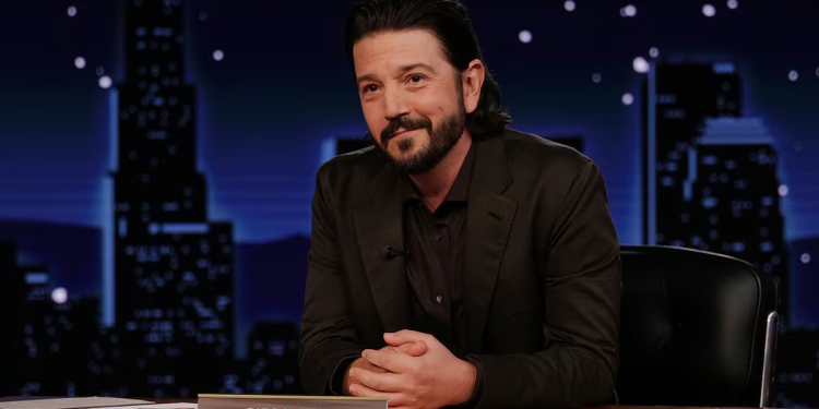 Diego Luna, en el programa ‘Jimmy Kimmel Live’: “Este país ha sido moldeado por manos migrantes”