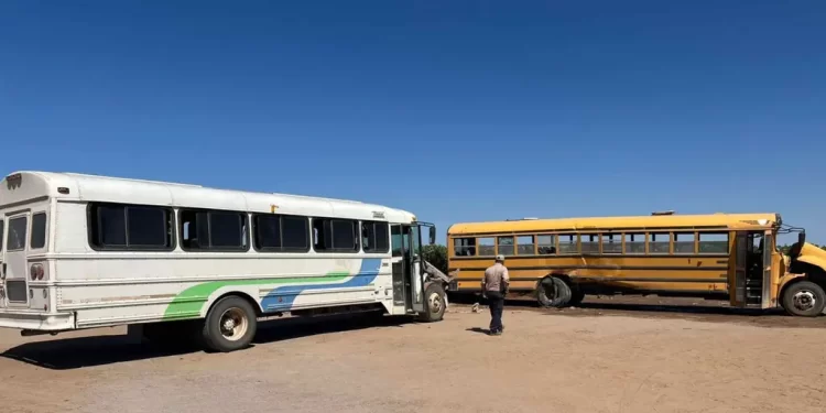 Choque Entre Dos Camiones Deja a 30 Jornaleros Lesionados en La Costa de Hermosillo