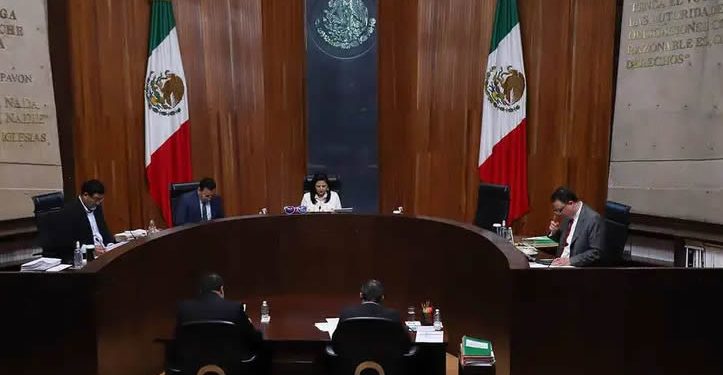 Claudia Valle y Gilberto Bátiz, nuevos magistrados del Tribunal Electoral tras conteo total de actas