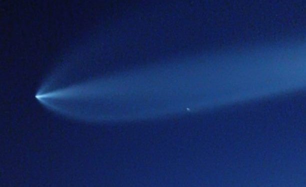 ¡Se iluminó todo! Captan extraño objeto en el cielo; se vio en Baja California y Sonora