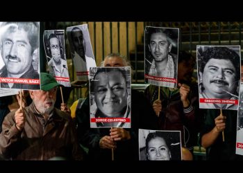 Sanciones a tuiteras y periodistas inhabilitados: las denuncias por censura crecen en México