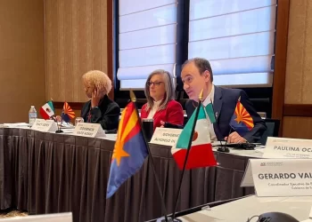 Durazo y Hobbs refuerzan alianza para consolidar la región Sonora-Arizona