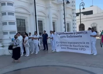 Movimiento de enfermeros insiste en su basificación en Sonora