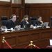 Morena va contra la toga y birrete en SCJN; son símbolos de “lejanía y elitismo”