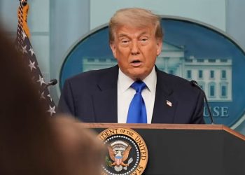 El Supremo de EE UU limita el poder de los jueces para oponerse a la agenda de Trump en el caso de la ciudadanía por nacimiento