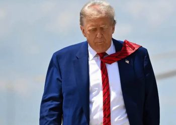 Jueza suspende indefinidamente medidas de Trump contra Harvard