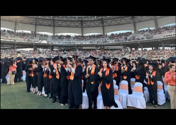 Egresan 8 mil 500 alumnos del COBACH Sonora