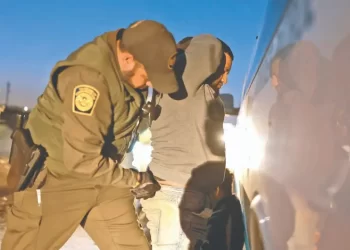 Al mínimo, llegadas de migrantes a frontera con EU