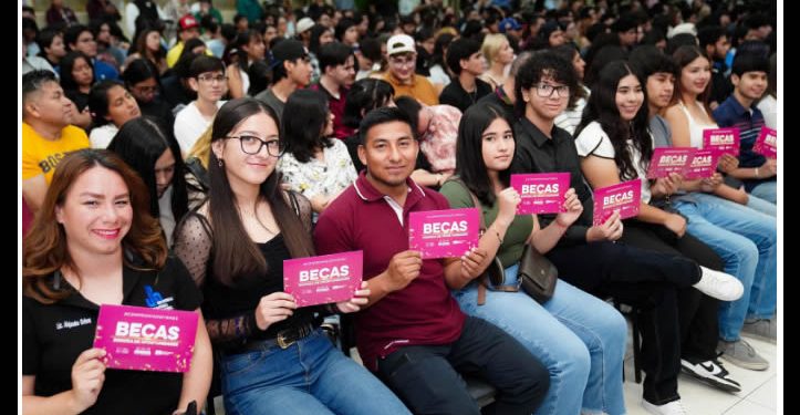 Durazo impulsa la transformación de Nogales con más de mil becas universitarias y modernización carretera