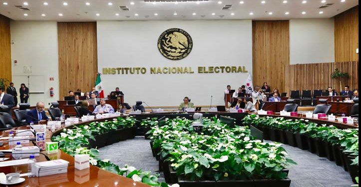 Renuncian dos de los principales directores de estructura operativa del INE