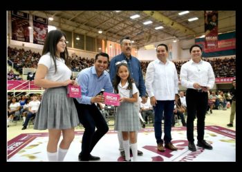 Benefician a más de 4 mil estudiantes de primaria y secundaria de Cajeme con beca Sonora