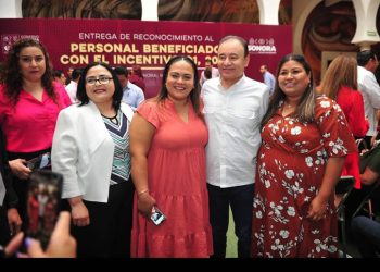 Cumple Gobernador Durazo con pago de retroactivo e incremento salarial al magisterio sonorense