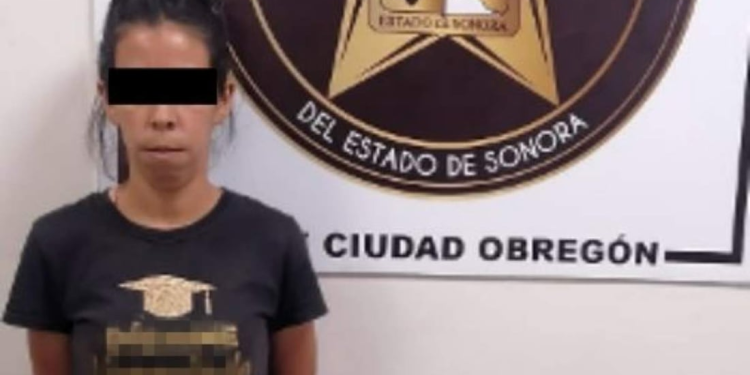 Maltrato infantil en Sonora; vinculan a proceso a mujer por arrojar alcohol y prenderle fuego a su hijo
