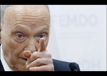 Falso que sentenciaron a responsables del caso Pegasus, como dijo Gertz: Artículo 19