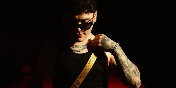 El Niño de Sonora lanza su nuevo sencillo ‘El Blinker’