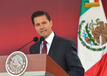 Artículo 19 exige investigación por presunto soborno de empresarios israelíes a Peña Nieto; condena uso gubernamental de Pegasus