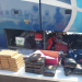 Detienen a 44 pasajeros de un autobús en Sonora; transportaban paquetes de droga en maletas
